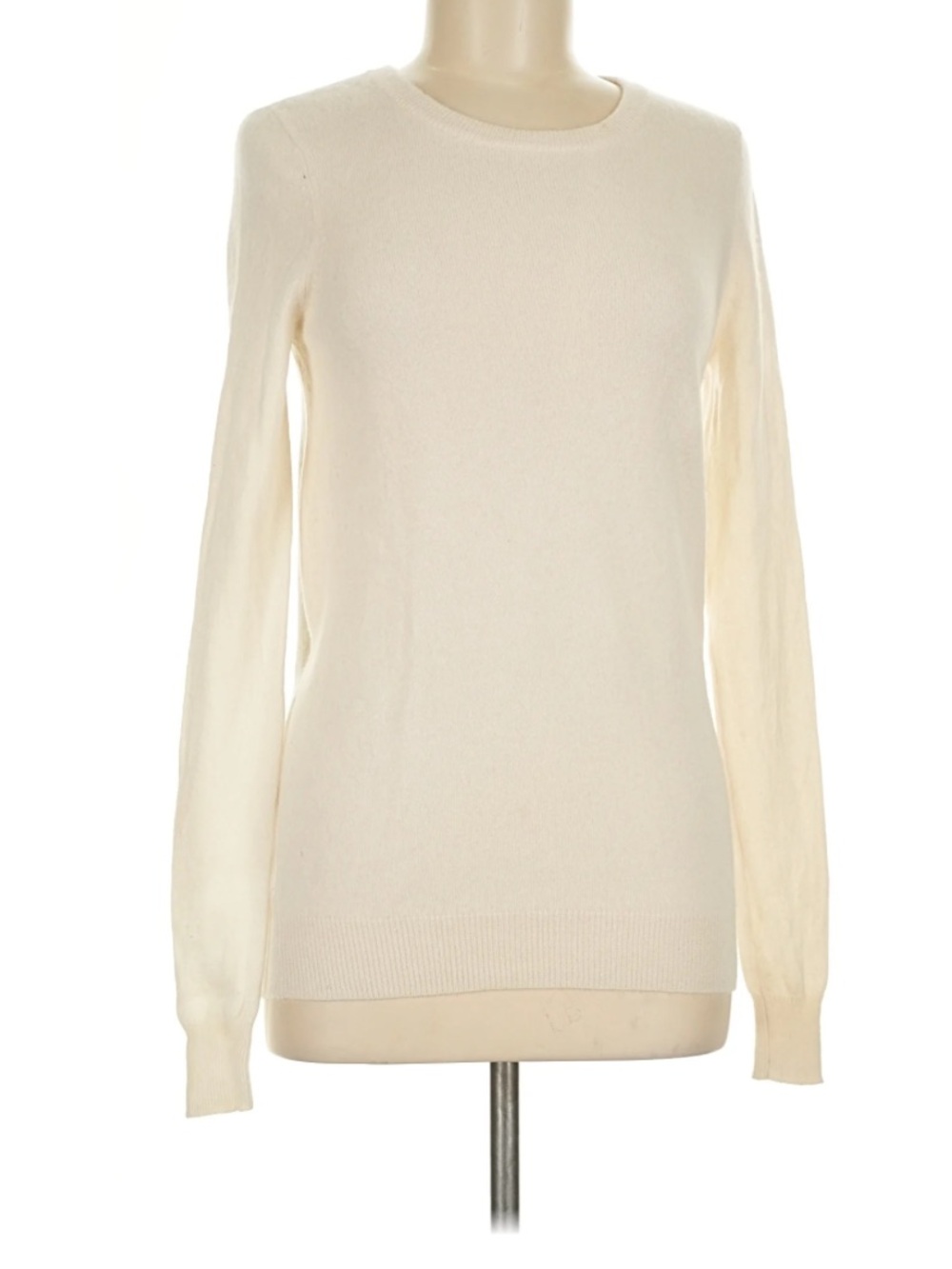 Bloomingdale’s C Cashmere Ivory Cream Cashmere Classic Crewneck Sweater medium